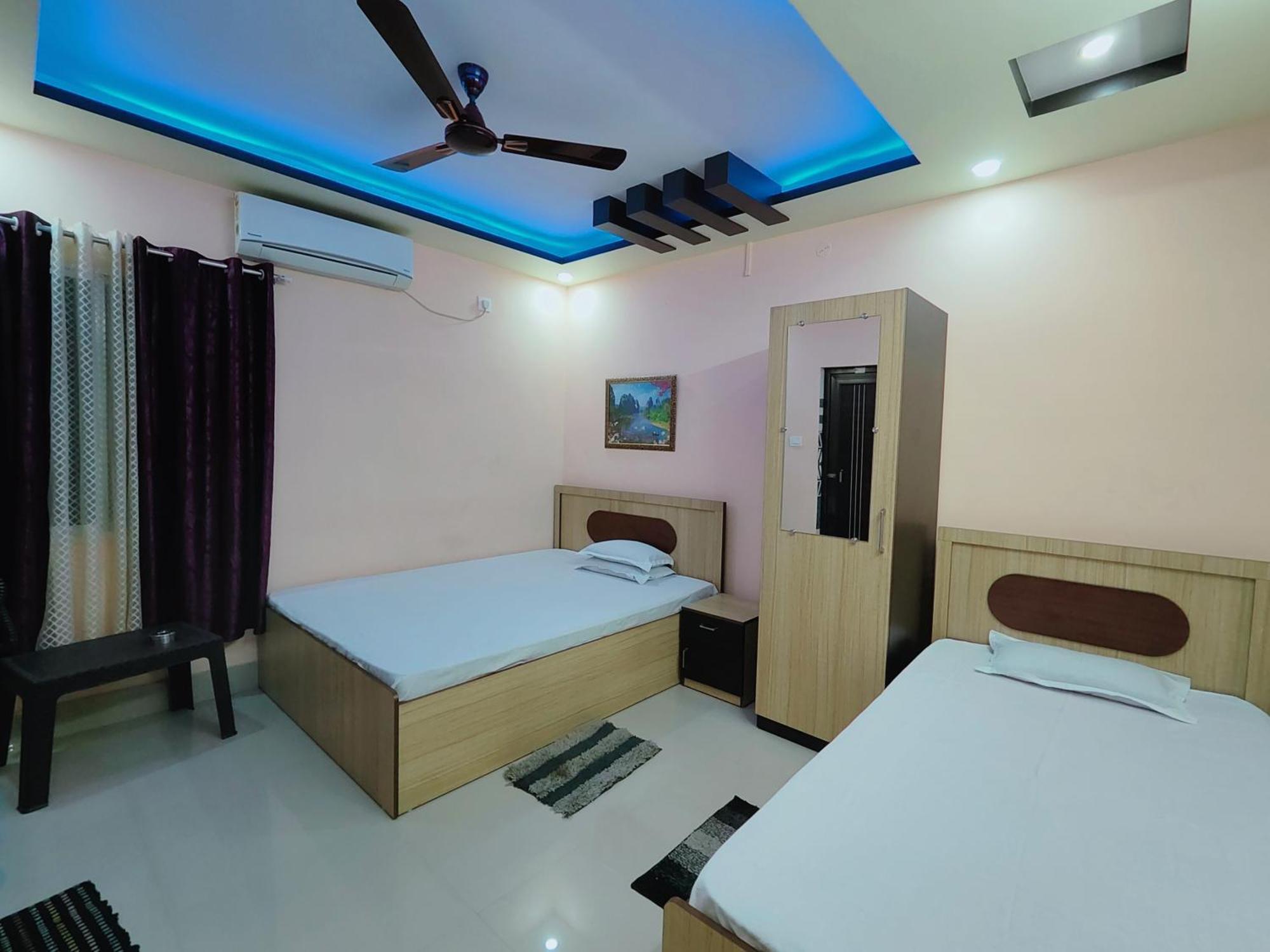 Gulab Lodge Siliguri Eksteriør billede
