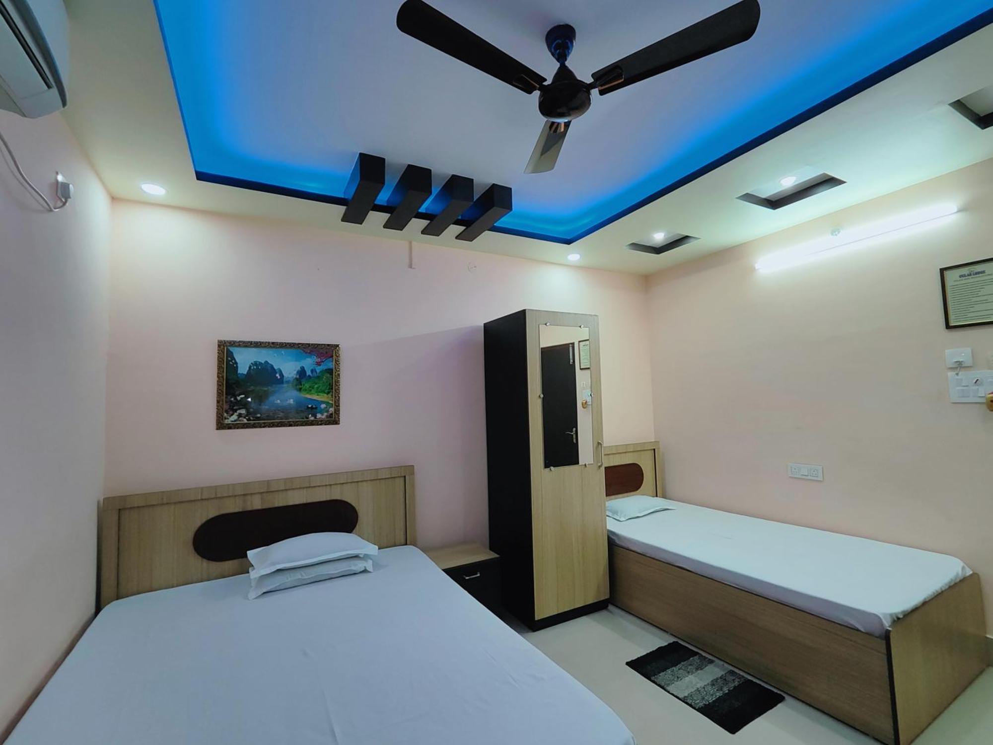 Gulab Lodge Siliguri Eksteriør billede