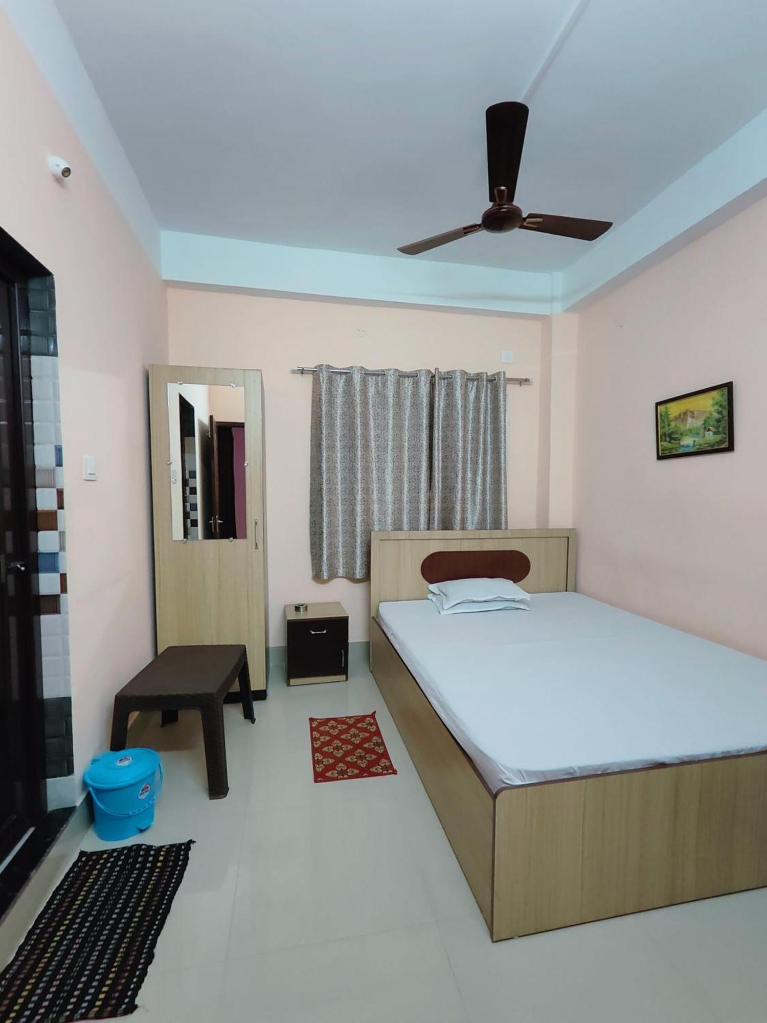 Gulab Lodge Siliguri Eksteriør billede